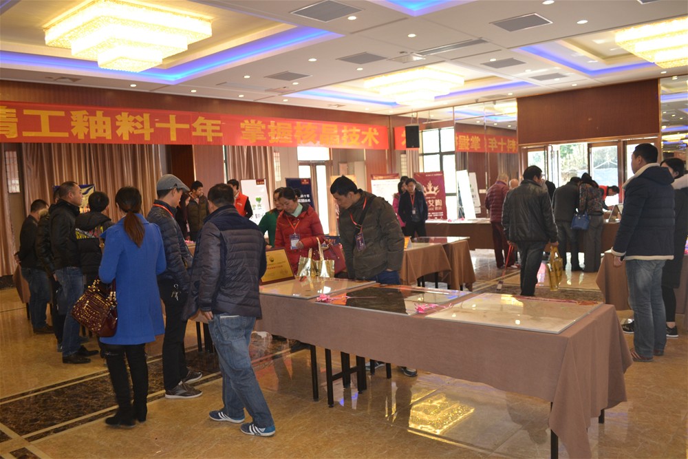 瓷砖代理商伴侣品鉴J9集团直营瓷砖金刚釉II代产品