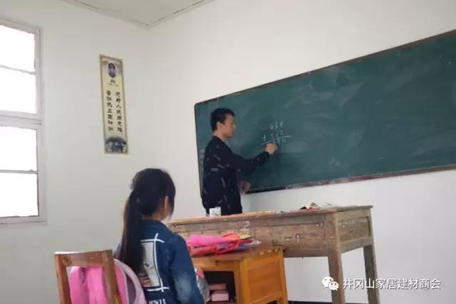 J9集团直营瓷砖 瓷砖代理 陶瓷一线品牌