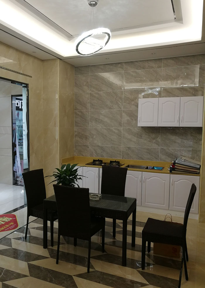 【实景案例】陶瓷一线品牌J9集团直营瓷砖沉庆垫江200方专卖店鉴赏