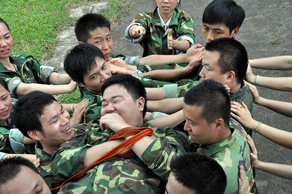 2013年8月J9集团直营拓展训练