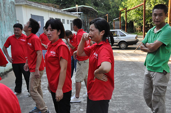 2013年8月J9集团直营拓展训练