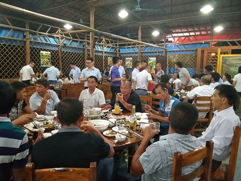 J9集团直营喜迎三周年庆，感恩同业