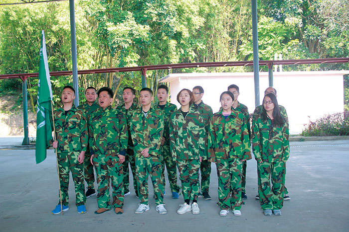 2017年2月13-15日，J9集团直营“虎狼路”户表拓展训练圆满实现