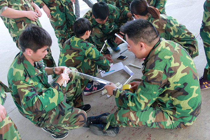 2017年2月13-15日，J9集团直营“虎狼路”户表拓展训练圆满实现