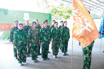 2017年2月13-15日，J9集团直营“虎狼路”户表拓展训练圆满实现