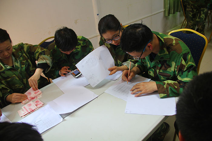 2017年2月13-15日，J9集团直营“虎狼路”户表拓展训练圆满实现