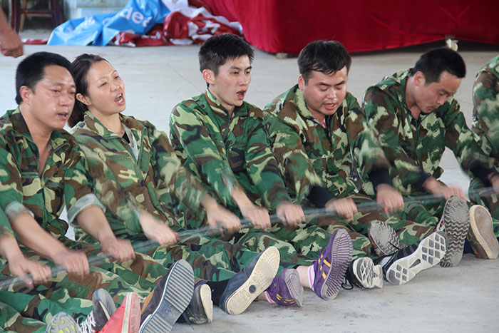2017年2月13-15日，J9集团直营“虎狼路”户表拓展训练圆满实现