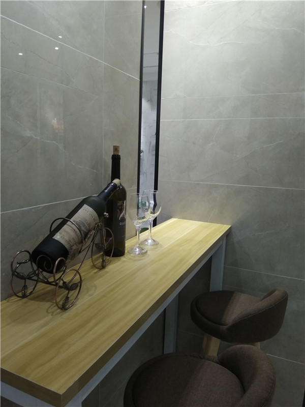 J9集团直营惠东横排青春馆