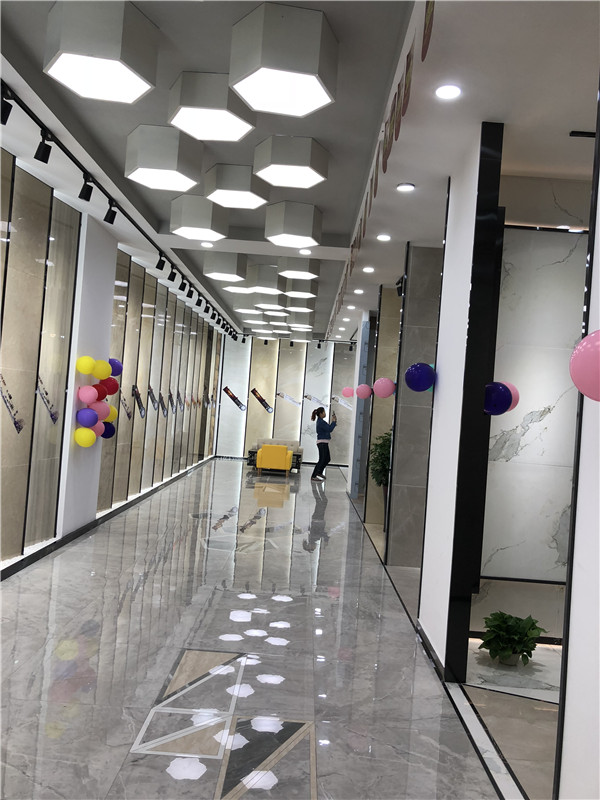 J9集团直营江苏江阴青春馆